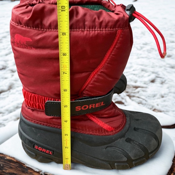Sorel Outdoor Waterproof Gorpcore Winter Ski Hike Snow Boots Kids Size 3 Youth - Picture 3 of 5